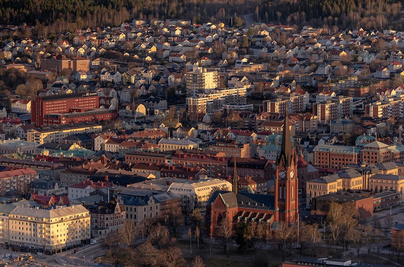 5 aktier att köpa när räntorna faller